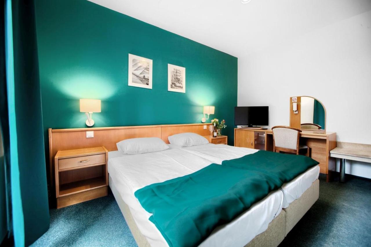 Taaakaryba Hotel Kołobrzeg Kültér fotó